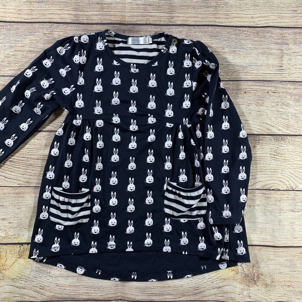 Arshiner‎ black tunic w bunnies SZ 8
